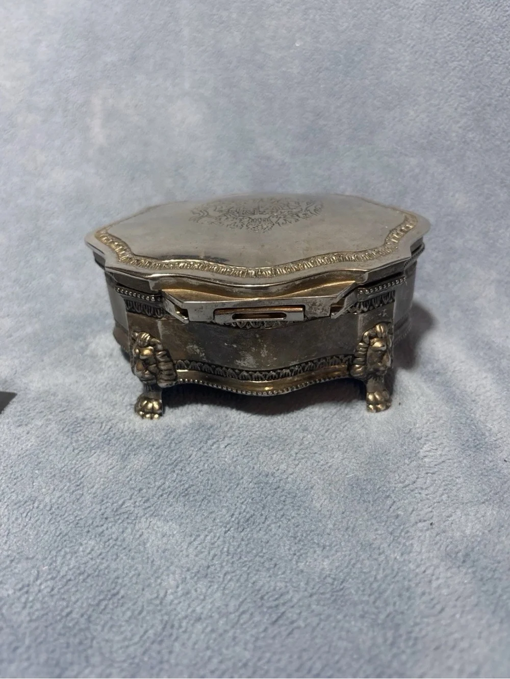 Ornate Silver-Tone Decorative Trinket Box with Lion Feet